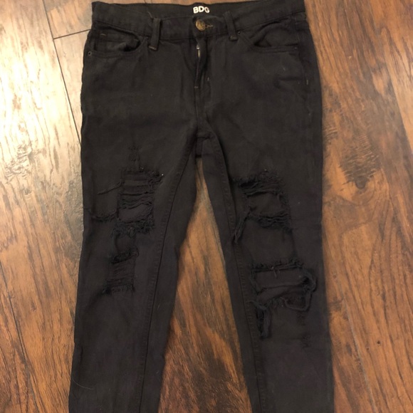 Urban Outfitters Denim - BDG boyfriend distressed jeans